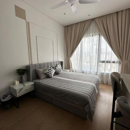 Bunga Suite At Lucentia Bbcc Kuala Lumpur Dış mekan fotoğraf