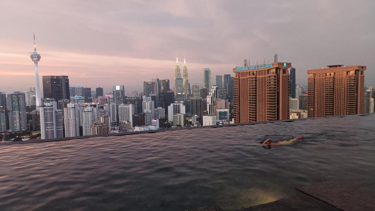 Bunga Suite At Lucentia Bbcc Kuala Lumpur Dış mekan fotoğraf